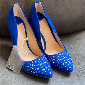 High heels shoes